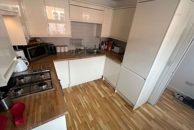 Terraced house to rent in Daniel Terrace, Lea Road, Abington, Northampton