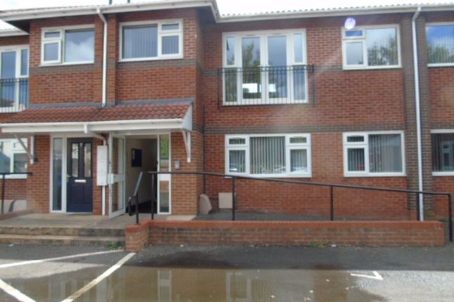 Thumbnail Flat to rent in Bulkington Road, Bedworth