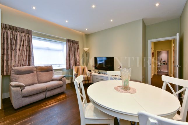 1, Senate House, Southgate Road, Potters Bar photo 3