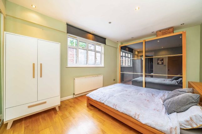 Barrhill Road, London photo 4