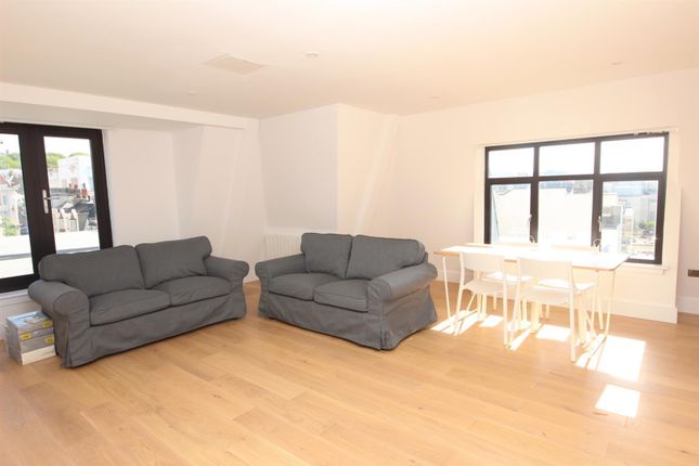 Flat to rent in Russell Mews, Brighton