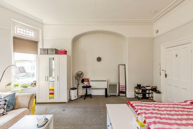 Flat 1, 55, Clarendon Road, Bristol photo 4