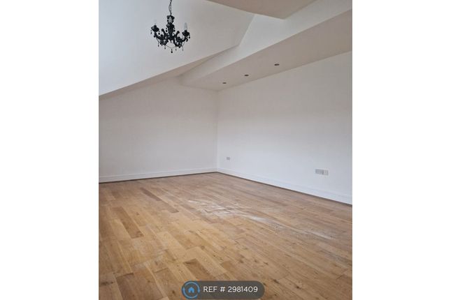 Apartment, The Old Museum Leeds Road, Halifax photo 5