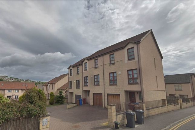 Thumbnail Town house to rent in Blackness Road, Dundee