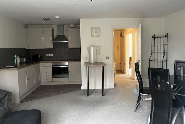 Monton Road, Monton photo 3