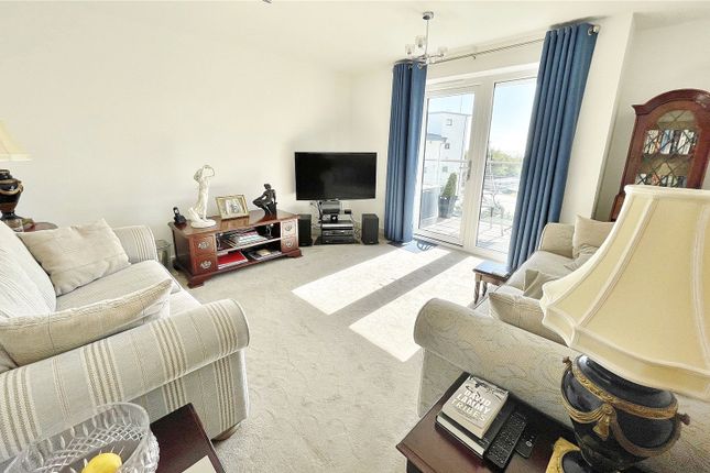 Flat for sale in The Waterfront, Goring-By-Sea, Worthing