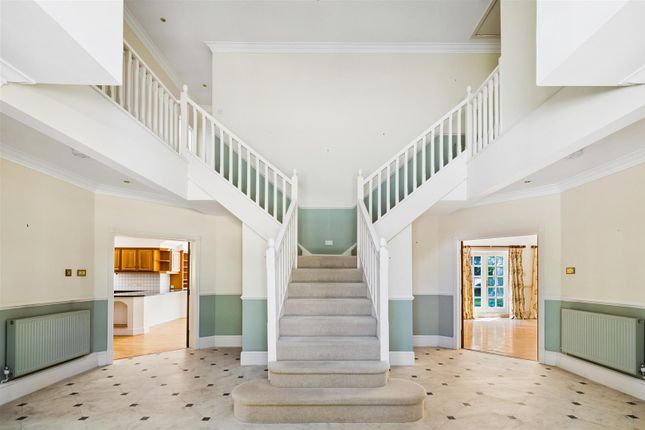Folly House, 10, Hambledon Park, Hambledon photo 2