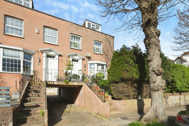 3-bed house on 8, York Avenue, East Sussex, £650,000