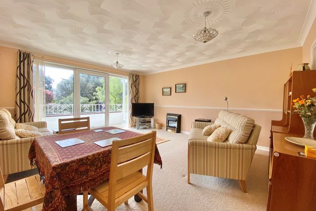 Flat for sale in Wentworth, 2 Crichel Mount Road, Evening Hill