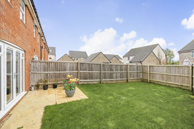 Semi-detached house to rent in Heather Close, Somerton