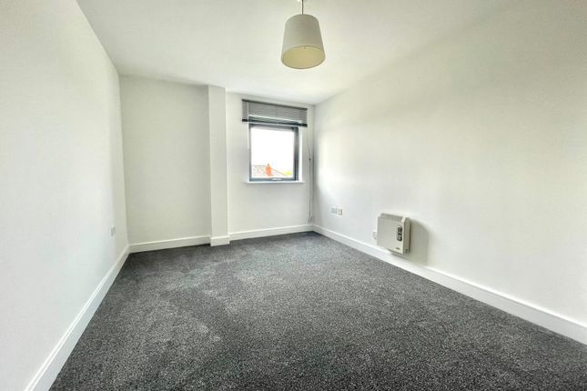 Flat for sale in Pantbach Road, Rhiwbina, Cardiff