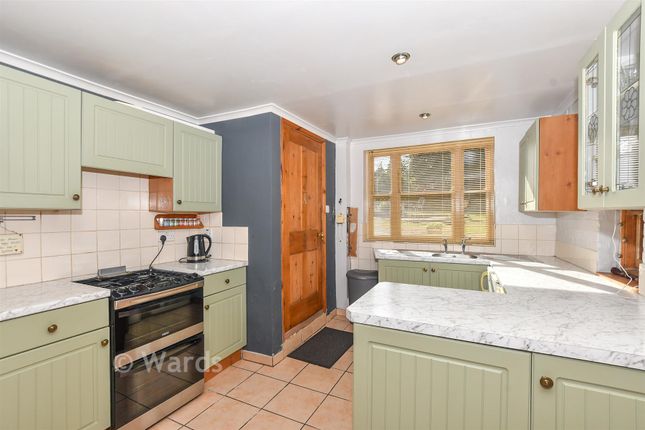 Mill House, Oare Road, Faversham photo 4