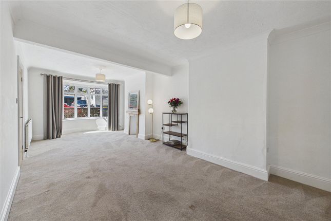 1, Kingston Avenue, Ilfracombe photo 2