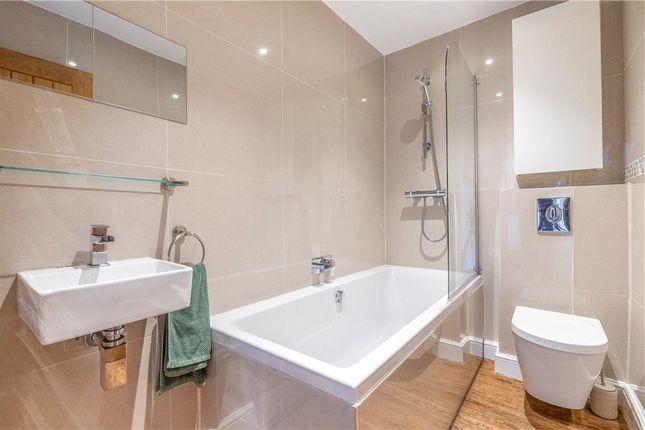 9, Moor Park Drive, Ilkley photo 4