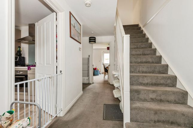 94, Webber Street, Surrey photo 4