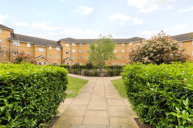 Thumbnail Flat to rent in Heath Court, Stanley Close, New Eltham
