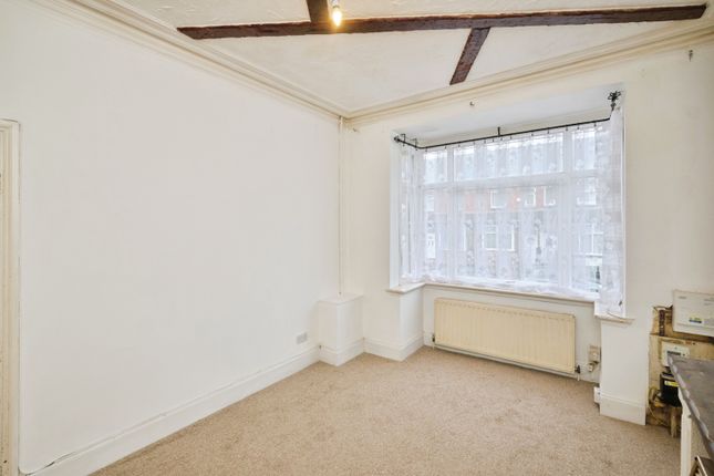 535, Warwick Road, Birmingham photo 3