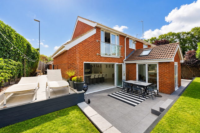1, Primrose Close, Leicester photo 2