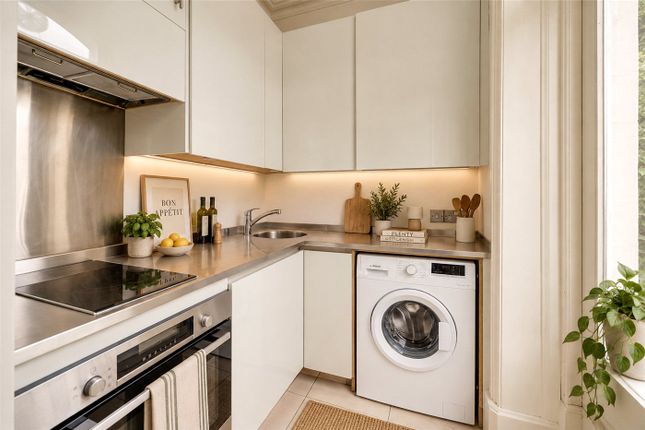 13, Rostrevor Road, London photo 4