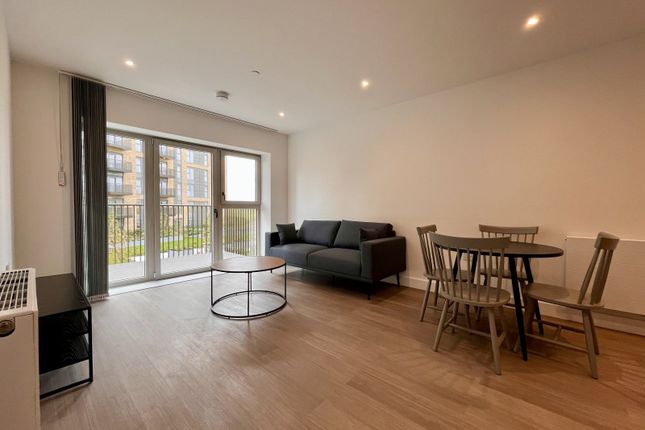 Flat to rent in Flagstaff Road, Reading