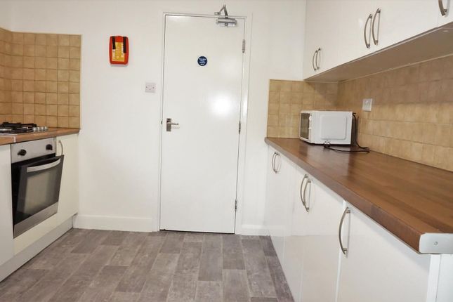 Shared accommodation to rent in Grafton Street, Hull