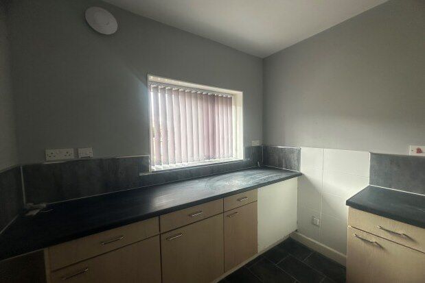 Flat to rent in Florence Street, Burnley