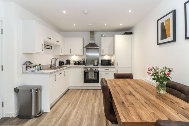 18 Millworks Home Park Mill Link, Kings Langley photo 5