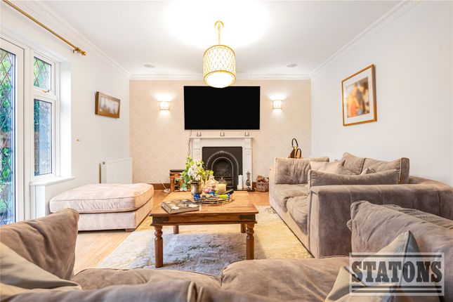 16, Waggon Road, Hadley Wood photo 4
