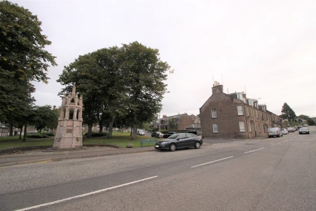 Flat to rent in Park Road, Brechin
