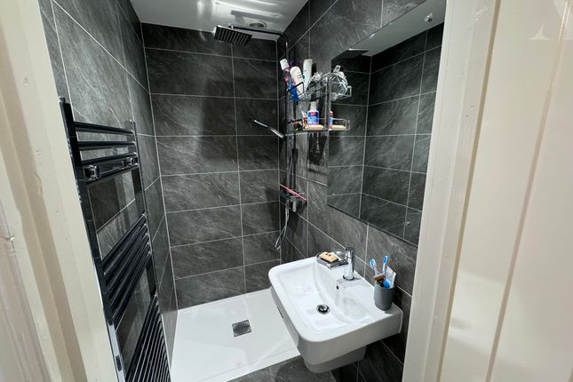 152 Melton Avenue Bedroom 2 Shower Room