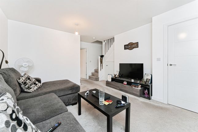 6, Osbourne Way, Bury St. Edmunds photo 3