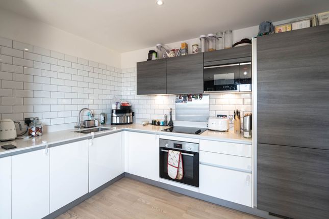 Blagdon Road, New Malden photo 4