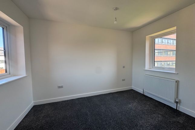 4a, Francis Avenue, AYLESBURY photo 5