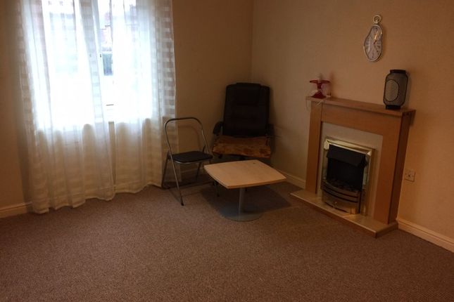 Flat to rent in Firedrake Croft, Coventry