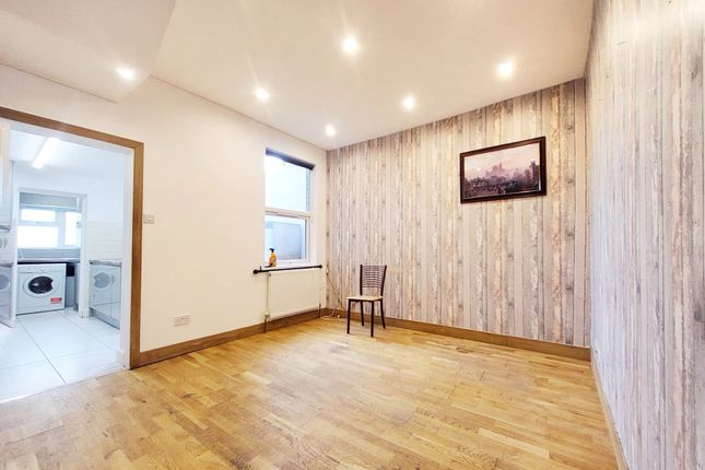 Thumbnail Terraced house to rent in Lismore Road, London