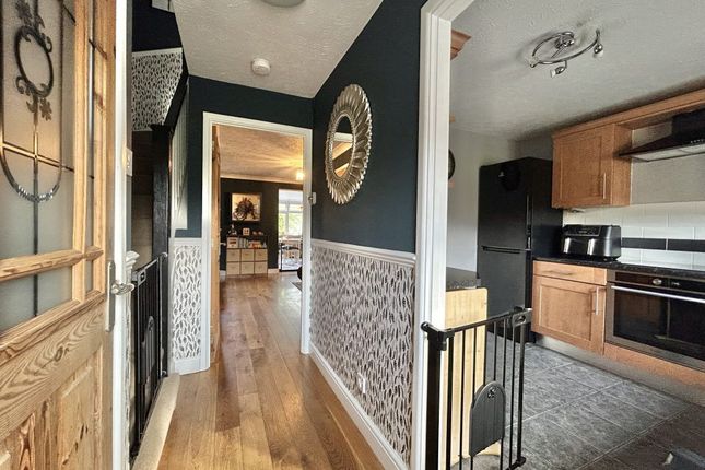 11, The Acres, Martock photo 4