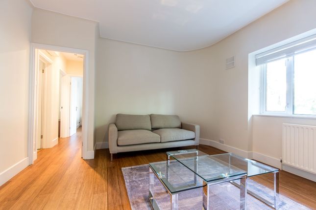 2 Brondesbury Court 235 Willesden Lane, London photo 4