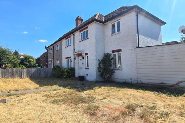 2-bed house on 17, Hawthorn Hatch, Brentford, £2,250/mo