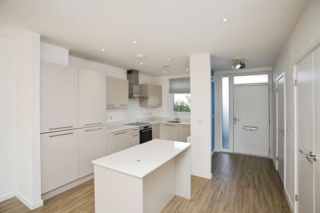 17, Park View, Rugby photo 3