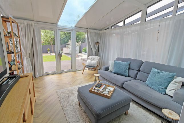 15 Anstige Avenue, Leicester photo 3