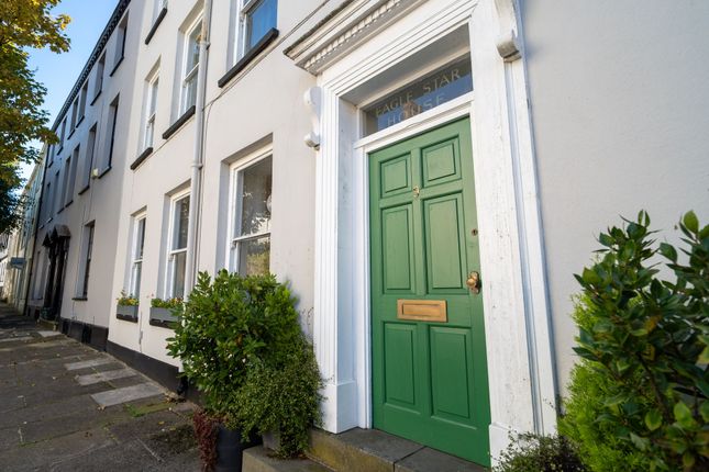 9 Quay Street, Carmarthen photo 4