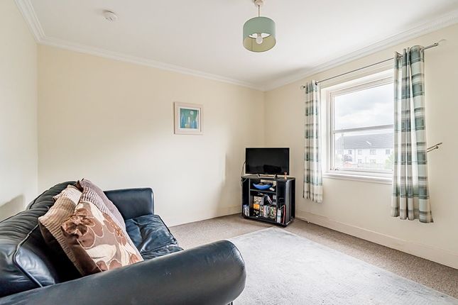 23b, Dambrae, Musselburgh photo 4