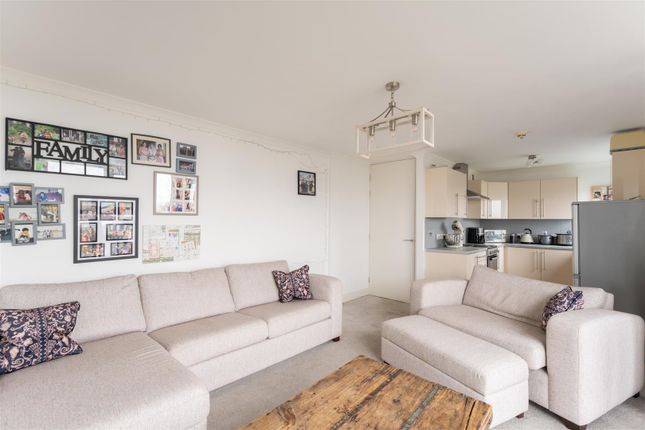 Flat 47, The Cedars, Park Road, Newcastle Upon Tyne photo 4