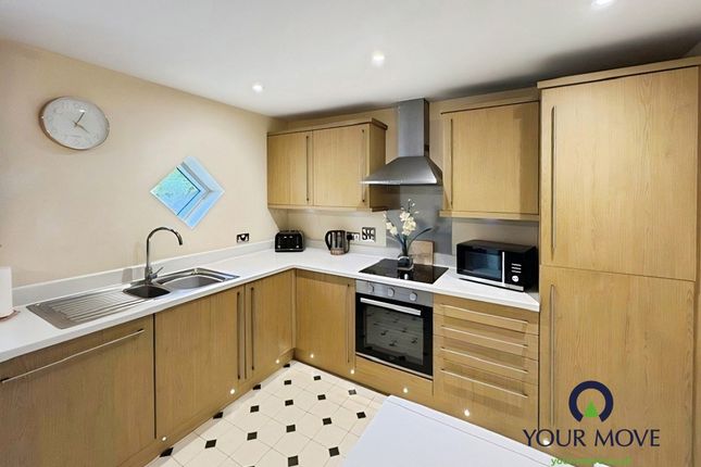 Flat 1, 4, Priory Courtyard, Kent photo 2