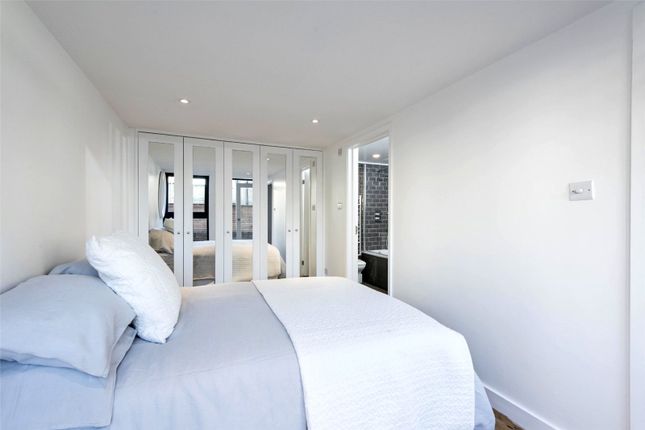 66A, Bramfield Road, London photo 4