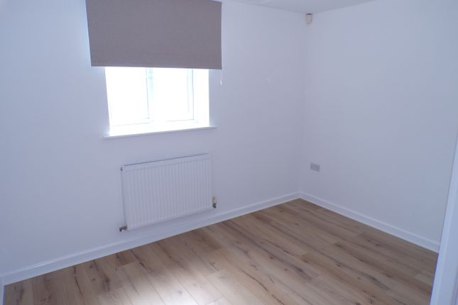 2, Blackfords Court, Cannock photo 5