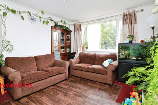 125, Barnsley Road, Rotherham photo 2
