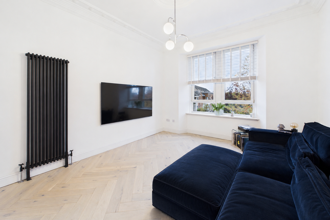 Flat 3 104 Townhead Street, Hamilton photo 2