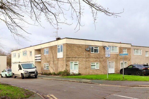 Flat to rent in Roodegate, Basildon