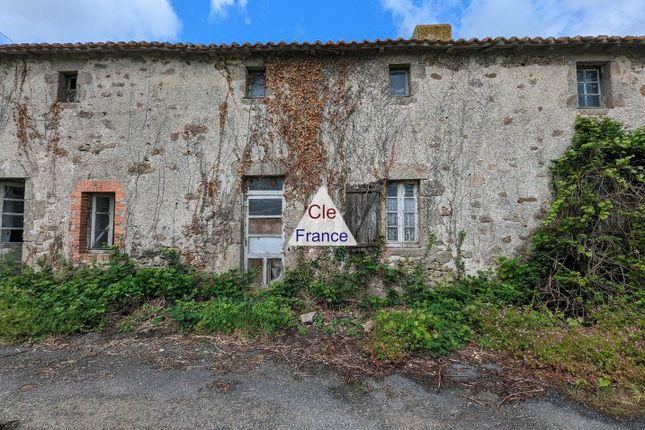 Thumbnail Cottage for sale in Boussay, Pays-De-La-Loire, 44190, France